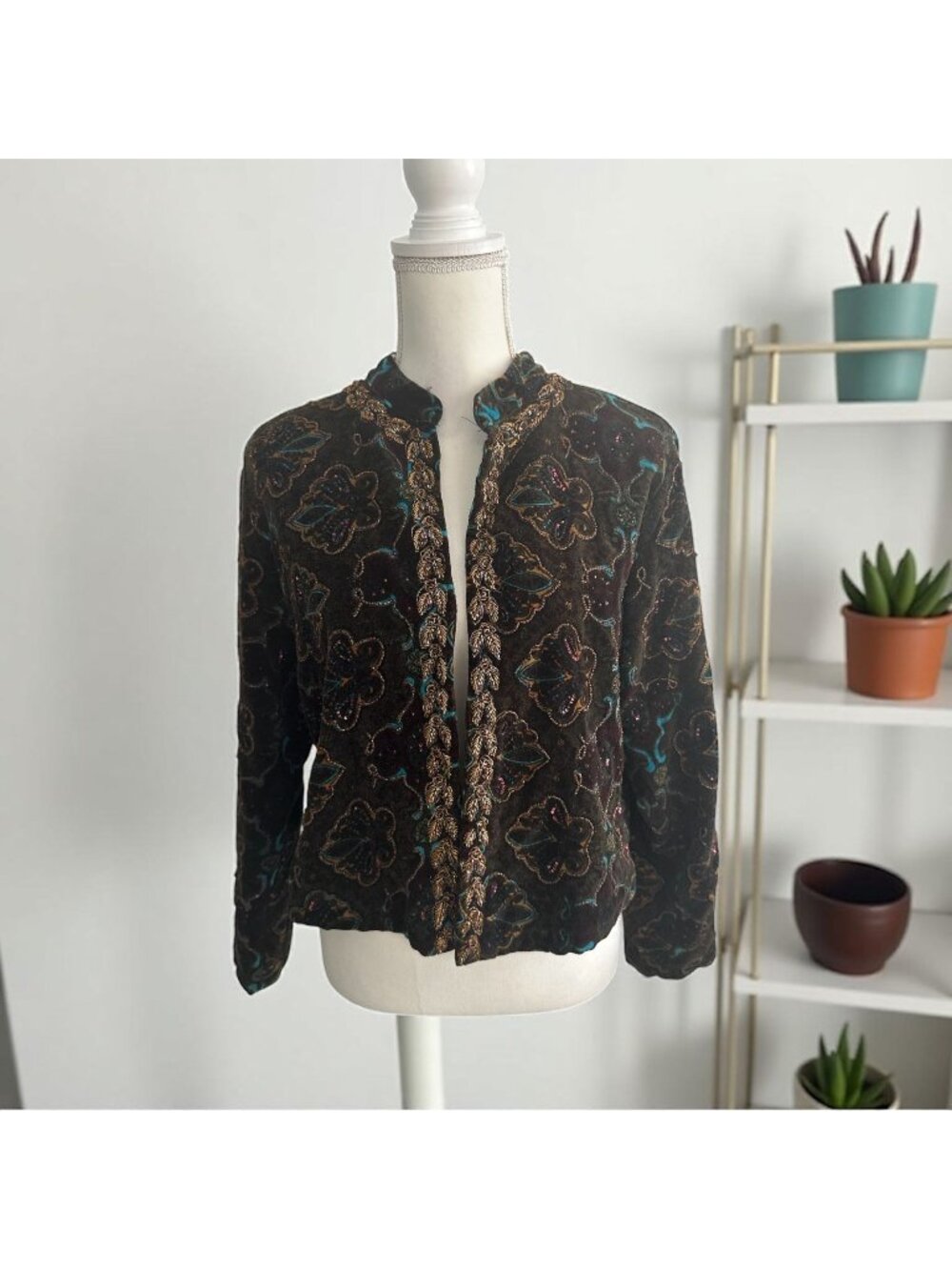 CHICOS Velvet Beaded Jacket Blazer Size Chicos 1 US M 8